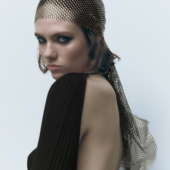 Zara RHINESTONE HEAD SCARF - Picture 1 of 11